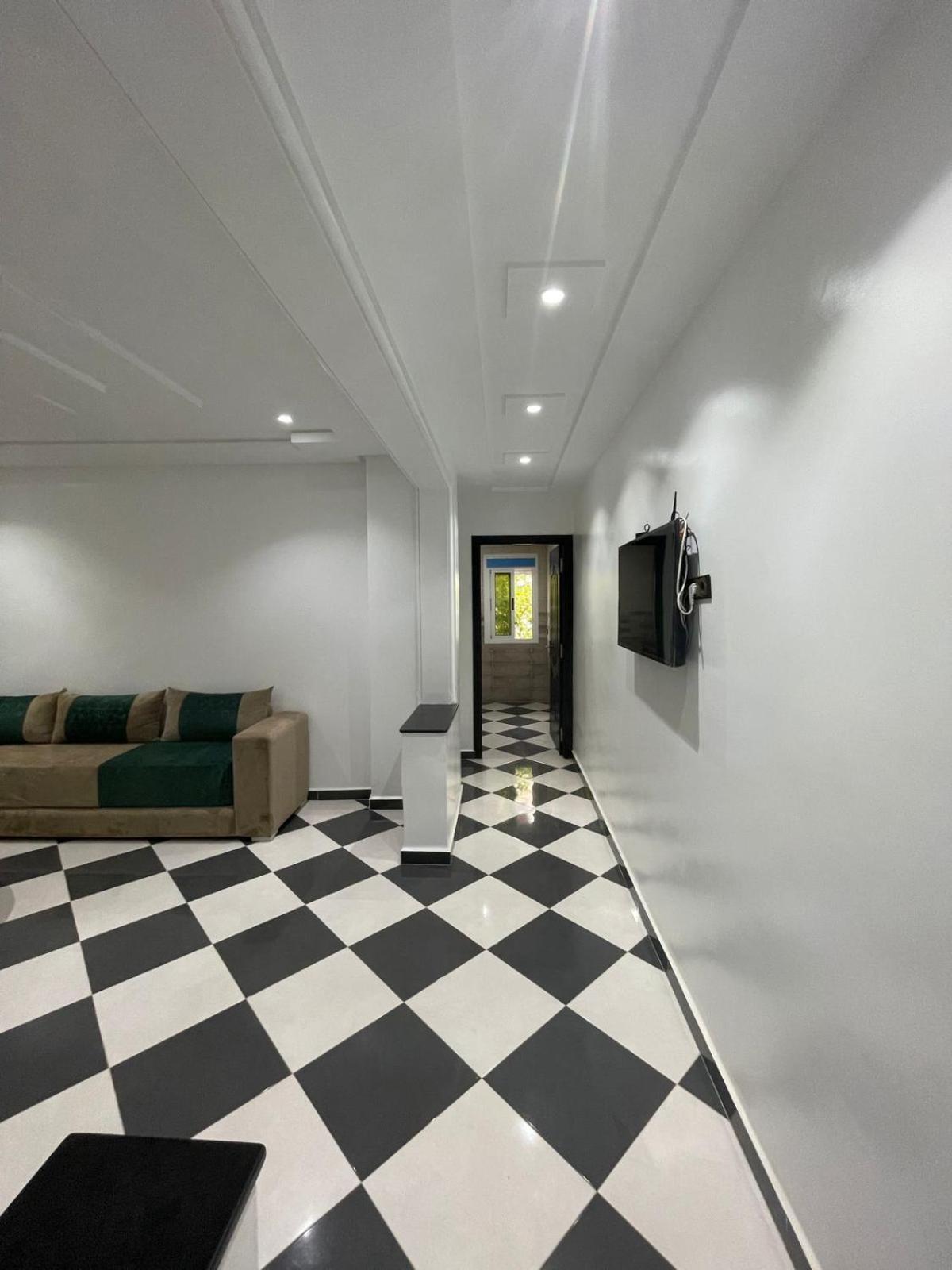 Dina Apartments Фнідк Екстер'єр фото