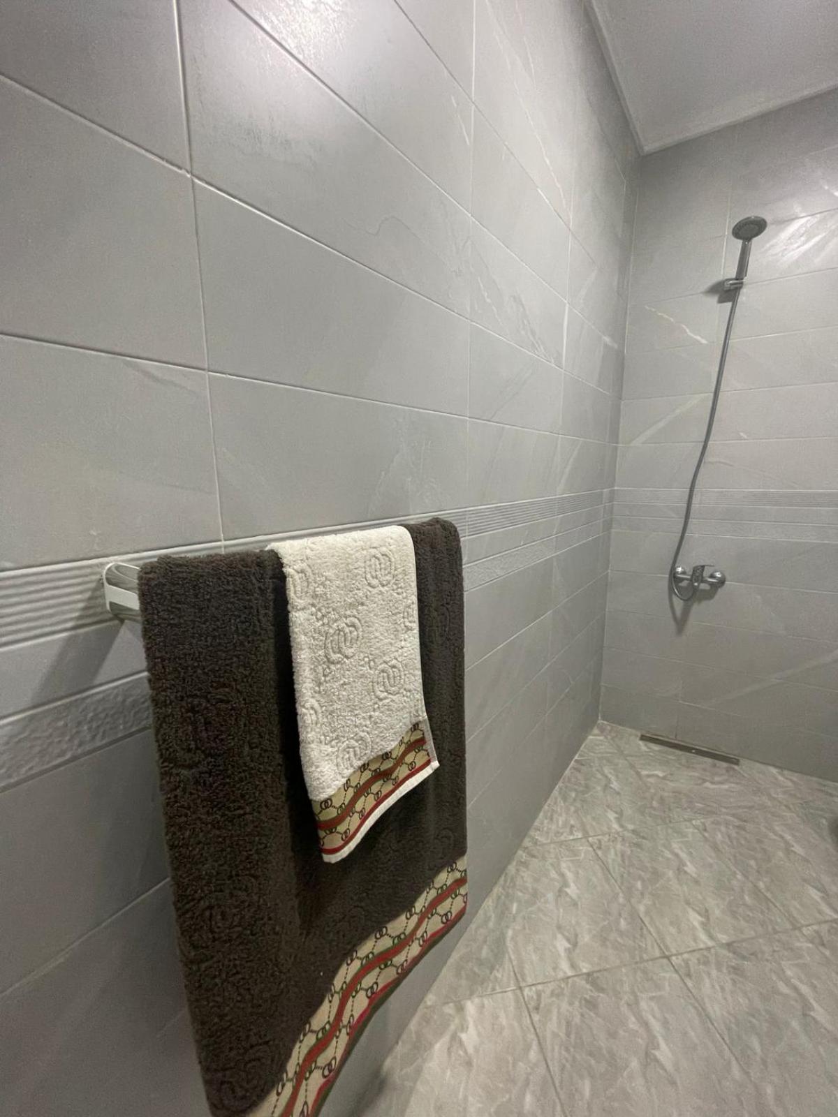 Dina Apartments Фнідк Екстер'єр фото