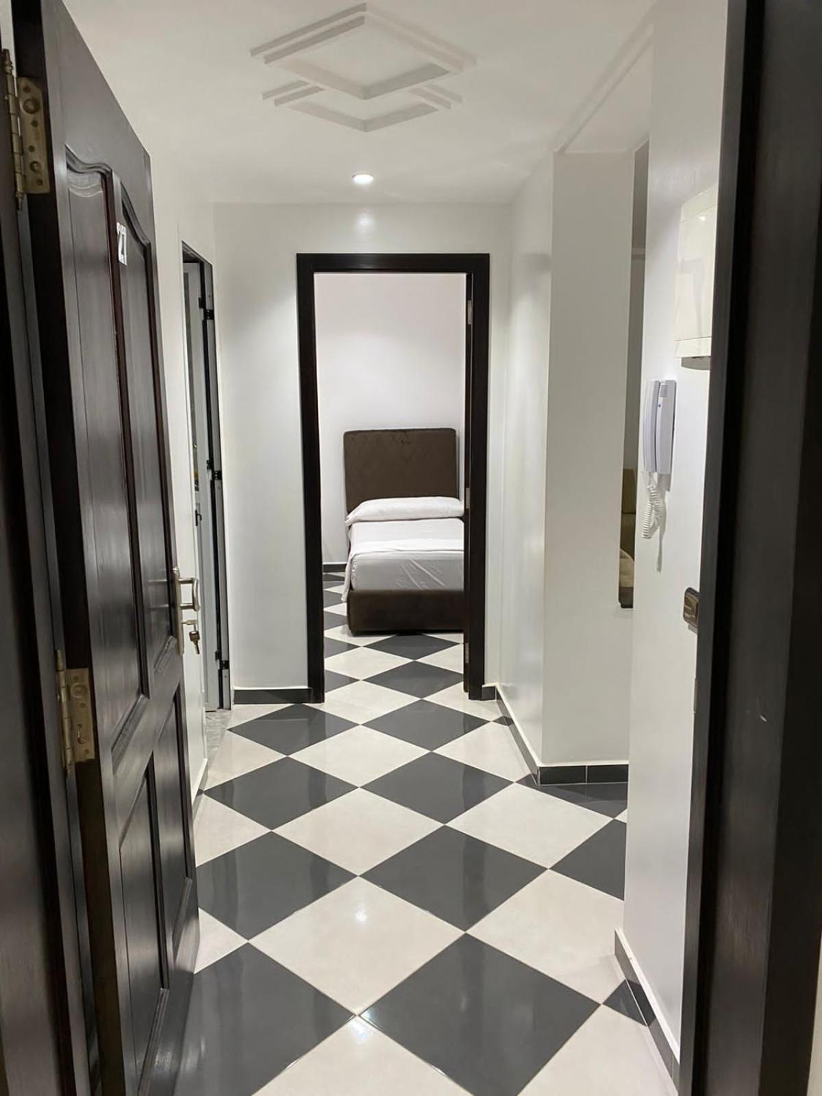 Dina Apartments Фнідк Екстер'єр фото