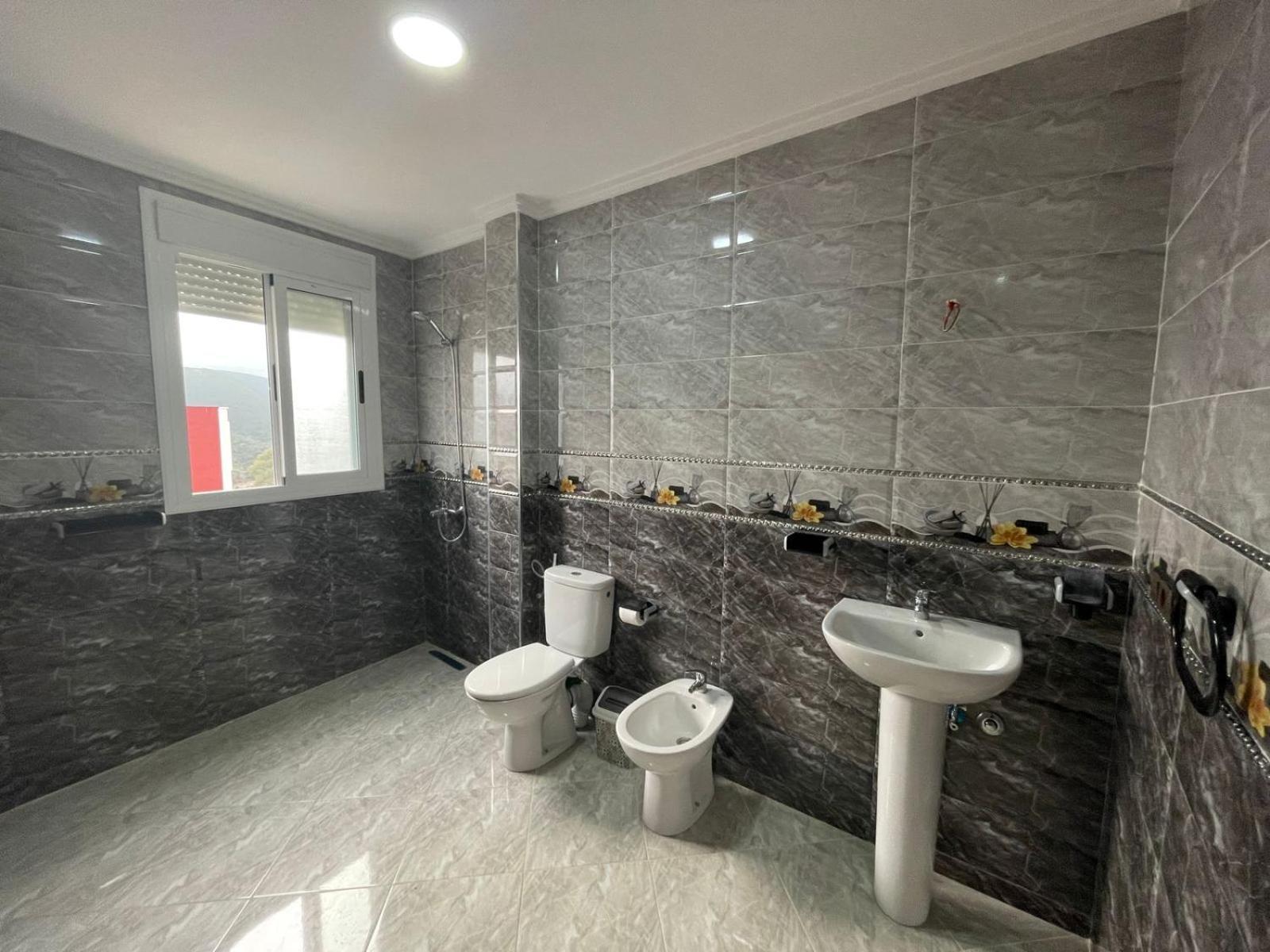 Dina Apartments Фнідк Екстер'єр фото