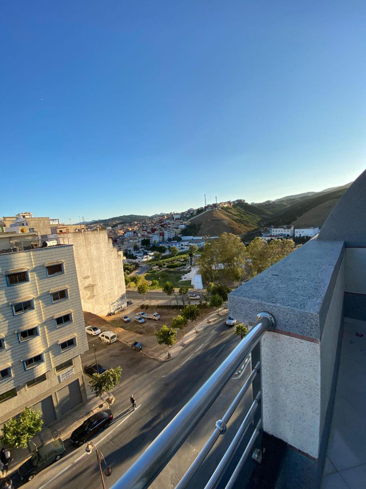 Dina Apartments Фнідк Екстер'єр фото